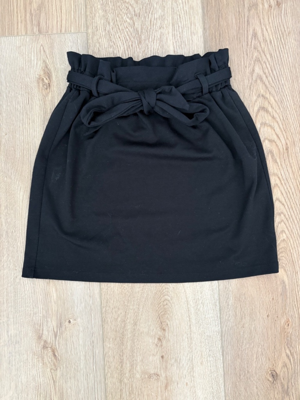 DYNAMITE - Black Tie Skirt - Medium